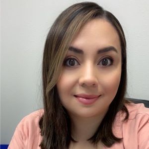 Meet your Posher, Annette